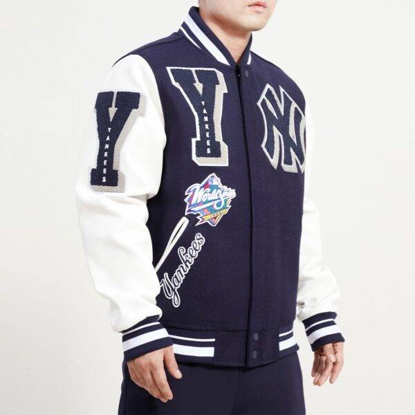 NEW YORK YANKEES CLASSIC WOOL VARSITY JACKET - Image 3